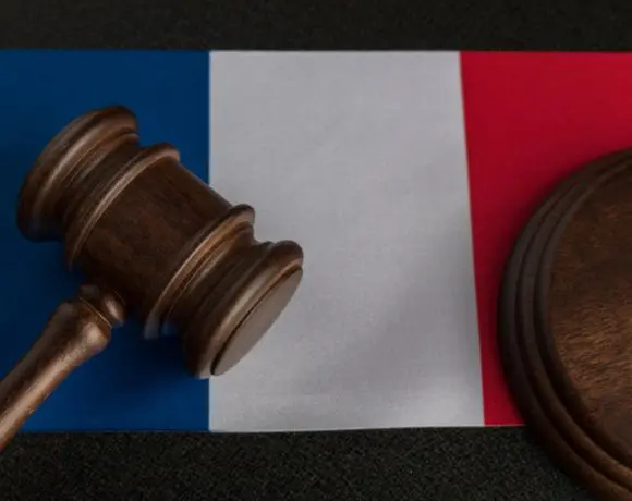 Frankrijk zet miljoenenboetes klaar voor Google en Meta