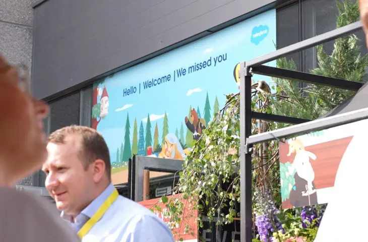 Salesforce live