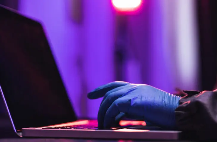 security laptop hacker
