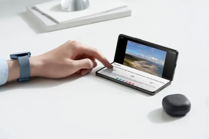 Samsung Galaxy Z Fold 4