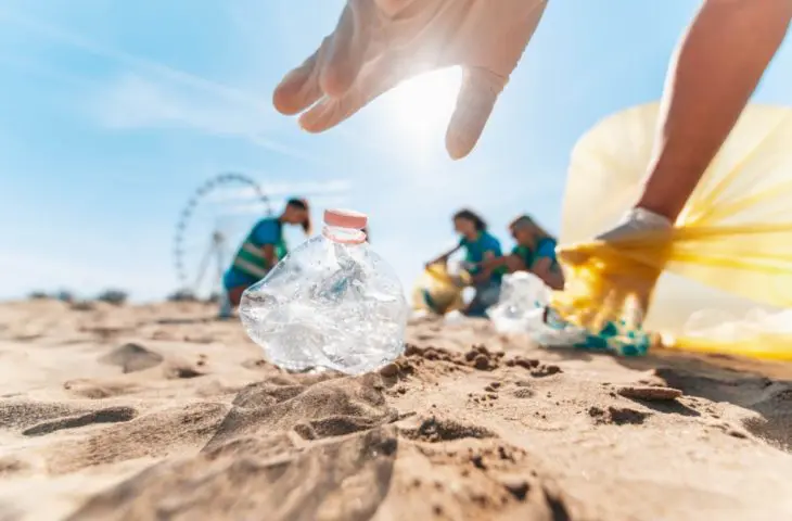 Het strand plasticvrij houden met The Ocean CleanUp en dataplatform Dataiku