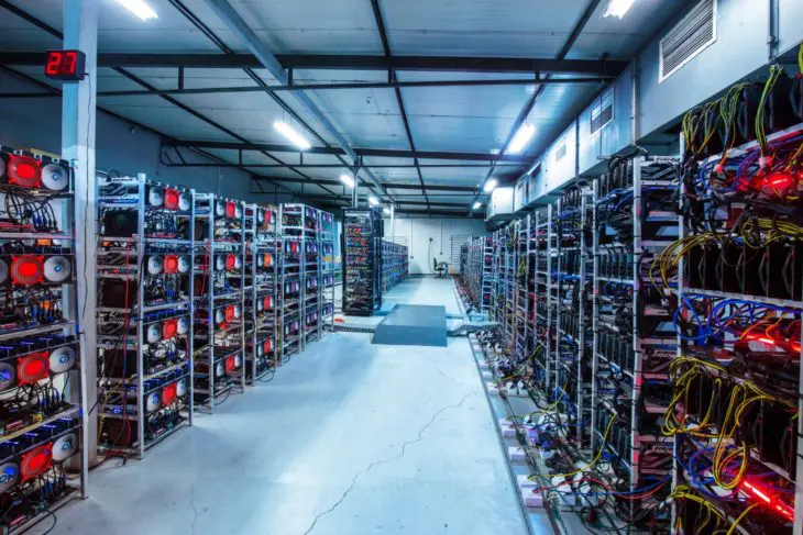 crypto-farm cryptominers farm