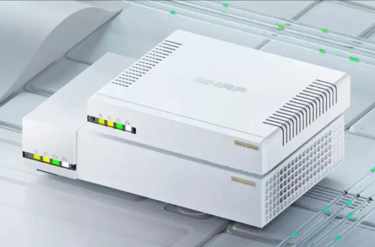 Qnap Qhora-322