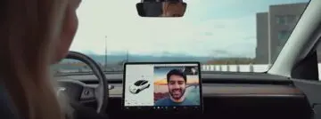 Zoom Tesla binnen