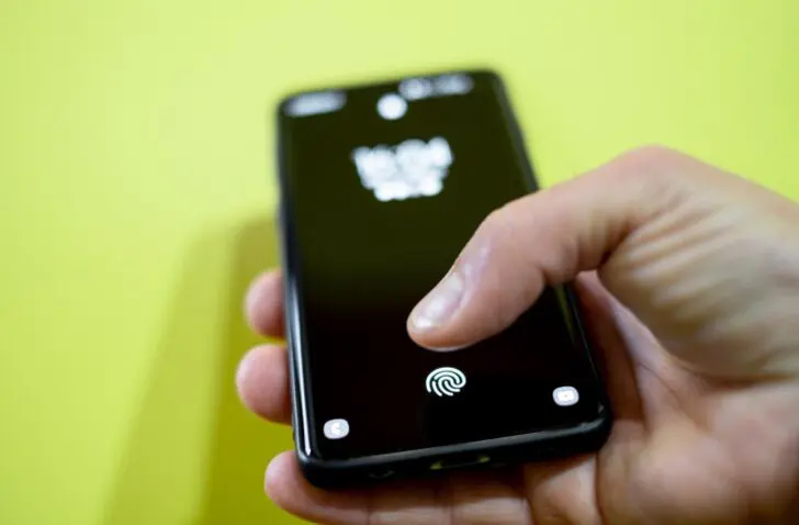 vingerafdruk smartphone poll