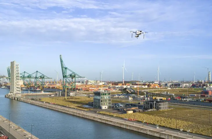 Antwerpse haven lanceert autonoom dronenetwerk aangestuurd via 5G