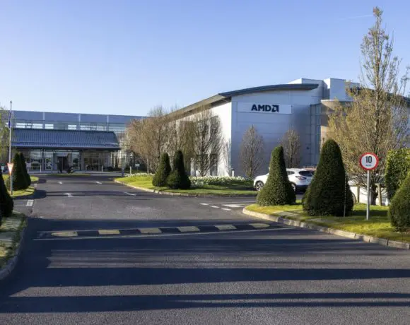 AMD pompt 135 miljoen dollar in R&D in Ierland