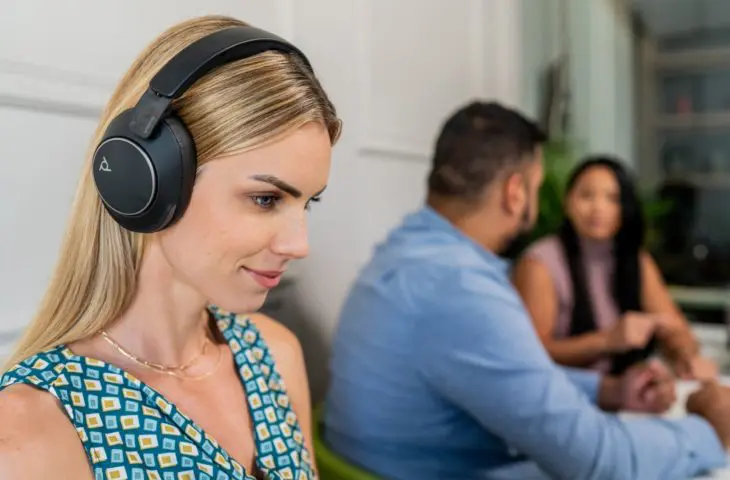poly voyager surround U80