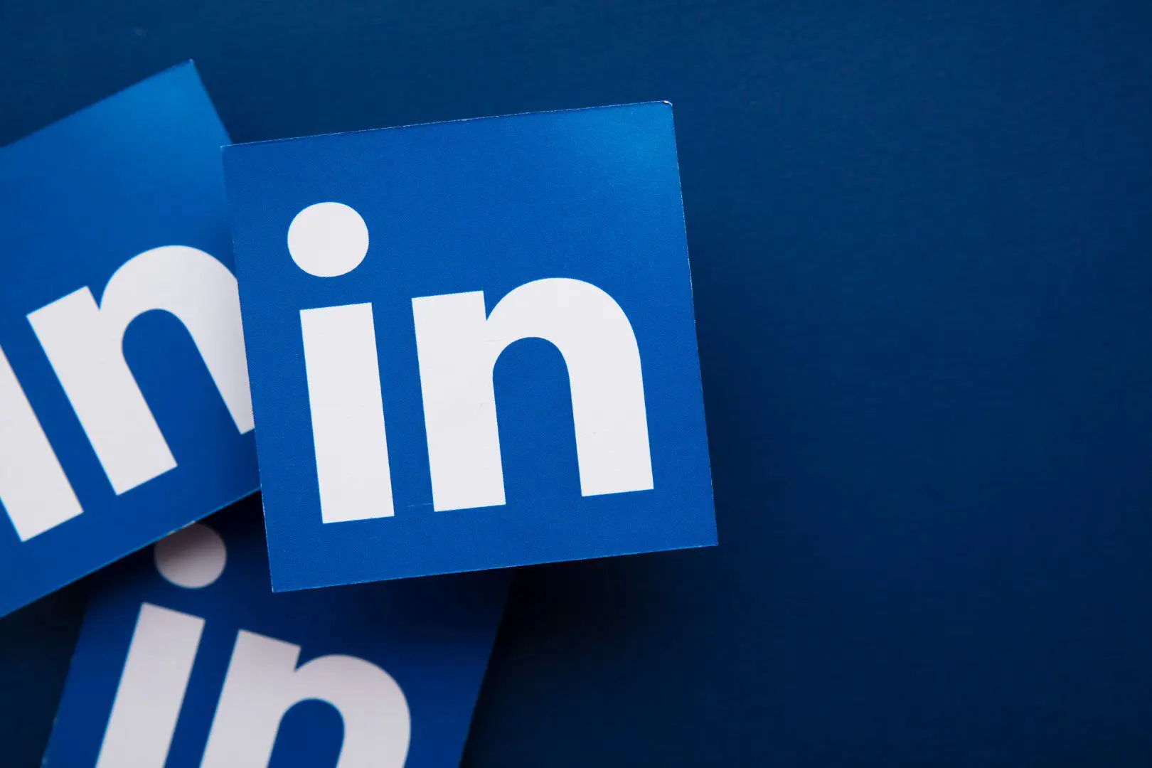 LinkedIn voegt gratis AI-tools toe voor recruiters en werkzoekenden