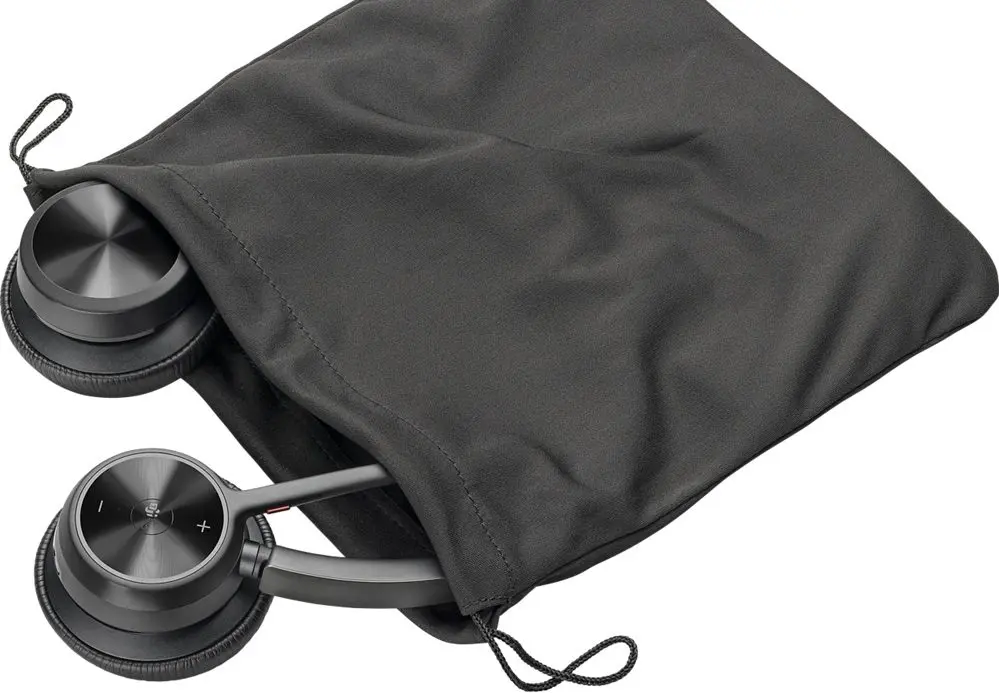 Poly Voyager 4320 UC review: capabele Frankenstein-headset