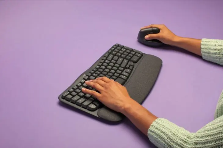 Logitech-Wave-Keys-1