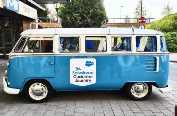 Ohana: met Salesforce in de retrobus op zoek naar bier, frieten en pralines