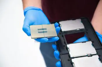 Intel kondigt Xeon 6 aan: P- en E-kernen, maar geen Scalable meer