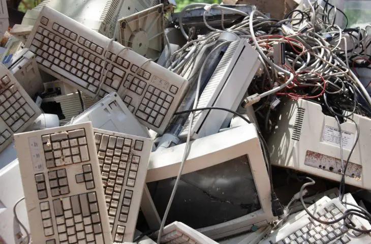 pc op schroothoop windows 10 einde ondersteuning