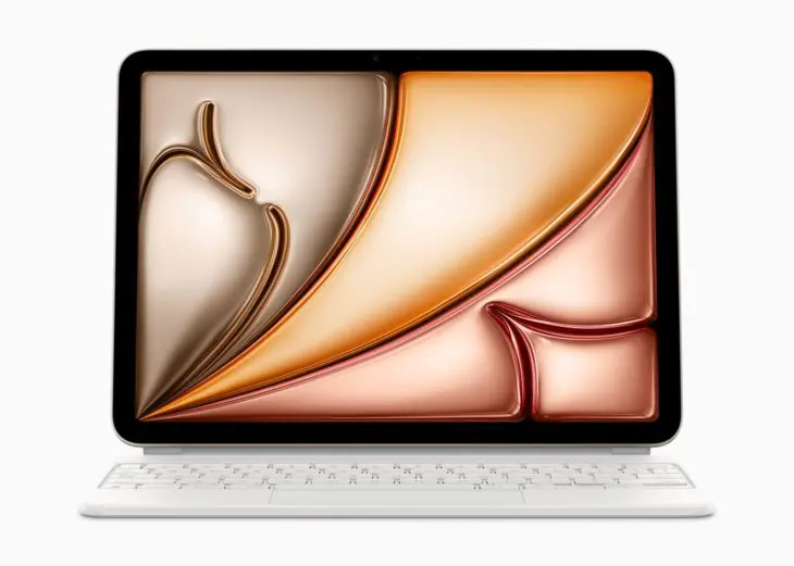 Apple-iPad-Air-and-Magic-Keyboard-01-240507