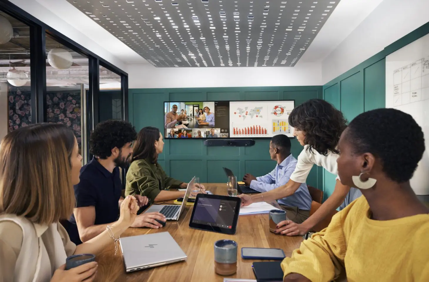 HP breidt Poly-assortiment uit met nieuwe video- en samenwerkingsoplossingen 