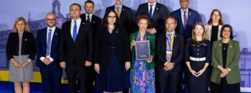 EU, VS en andere landen tekenen verdrag over AI en mensenrechten (maar respecteren ze het?)