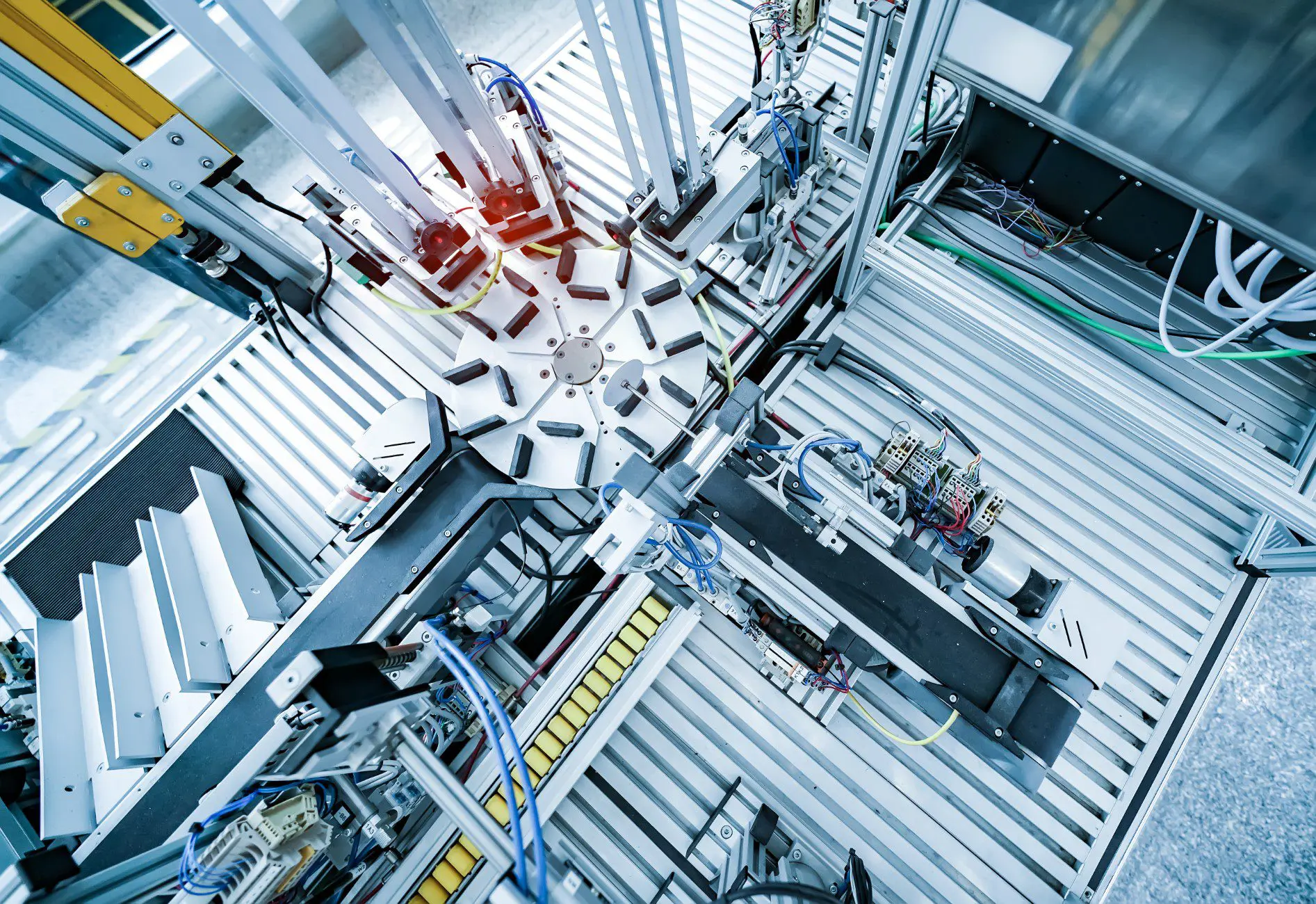 Waarom traditionele SOC’s niet voldoende zijn voor OT