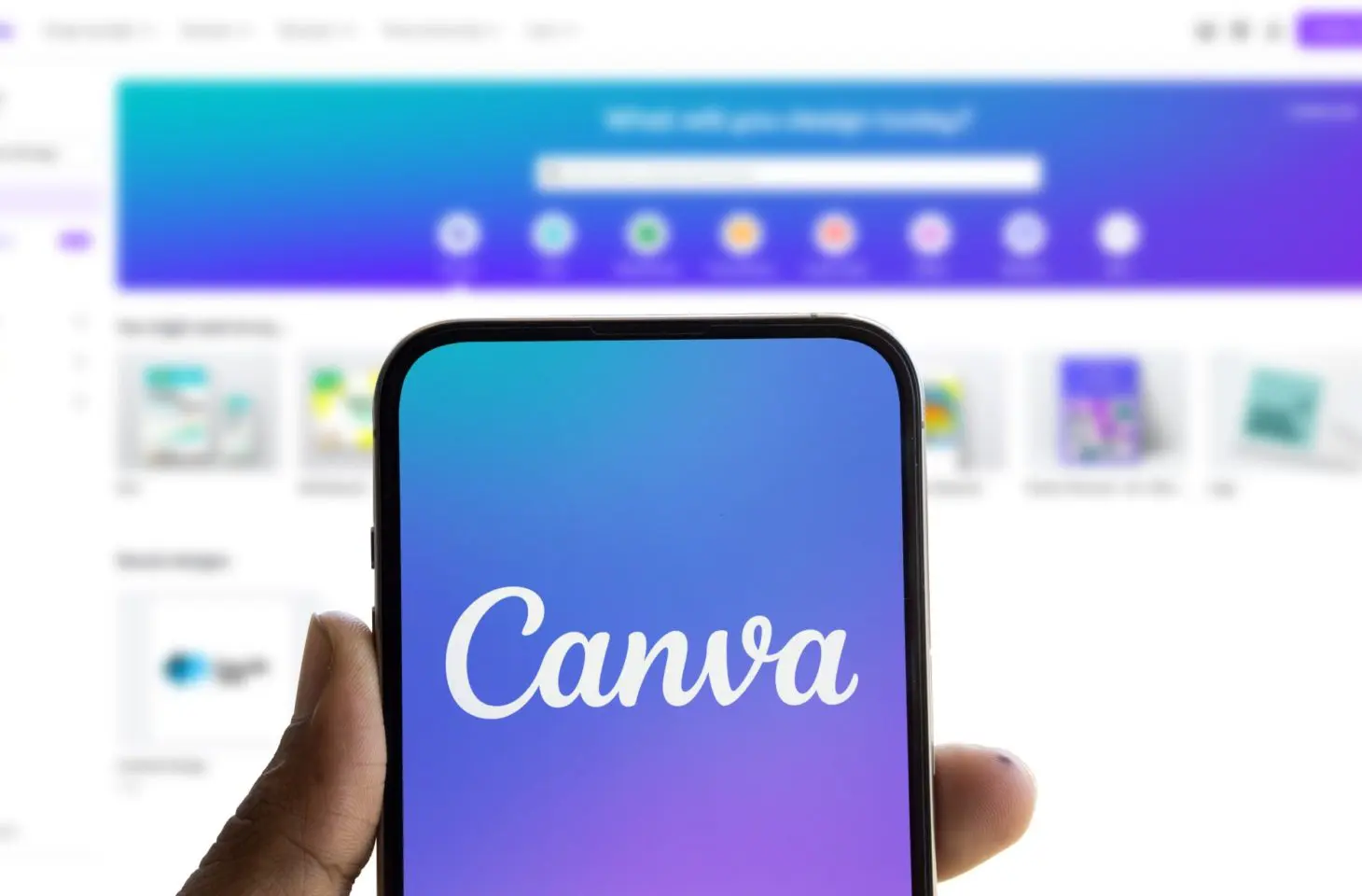 Canva krabbelt terug na kritiek en voert prijsverhoging niet voor iedereen door