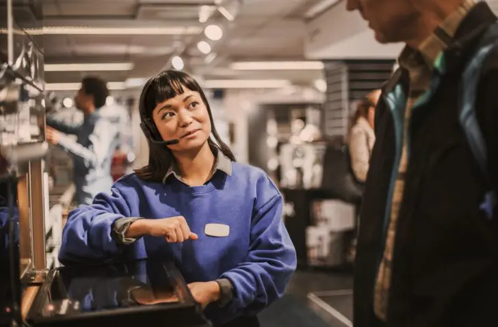Jabra lanceert Perform 75-headset voor retailmedewerkers