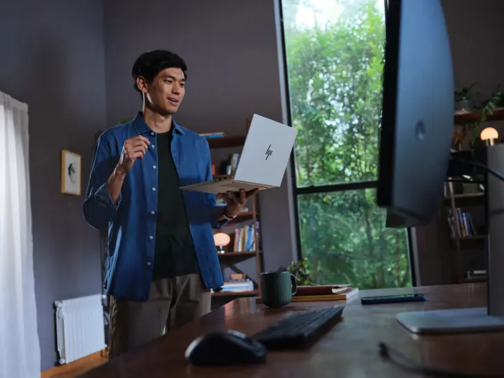 HP EliteBook 8 G1a 13 Inch Next Gen AI PC Lifestyle 2