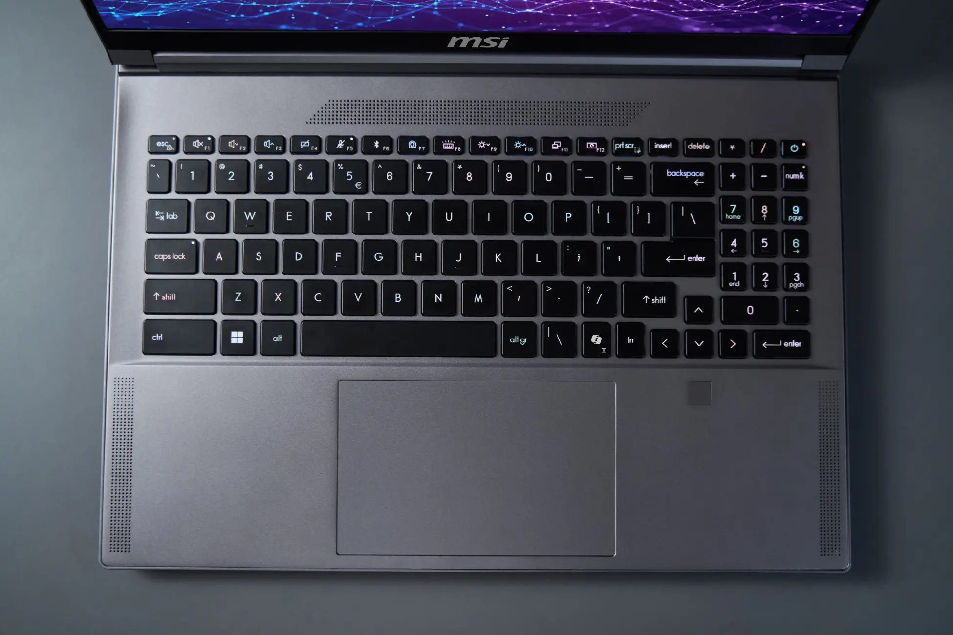 MSI Creator A16 AI+ (7)