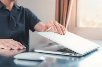 Poll: hoe vaak zet jij je laptop volledig uit?