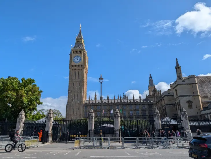 PXL_20250915_115205563