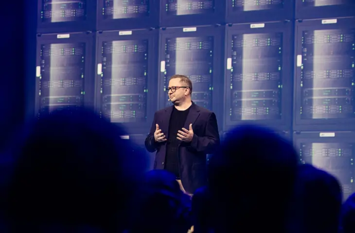 CEO Klaba is back: OVHcloud wil vlammen en speelt zijn EU-troefkaart uit