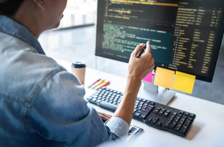 PHP 8.5 introduceert meer leesbare code en een nieuwe parser
