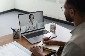 Asus lanceert ExpertBook P3 G2 met ouder AMD-binnenwerk