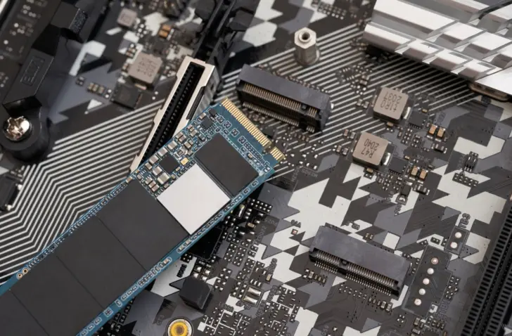 ‘Te weinig geld en stock: NAND-prijs stijgt 50% in één dag