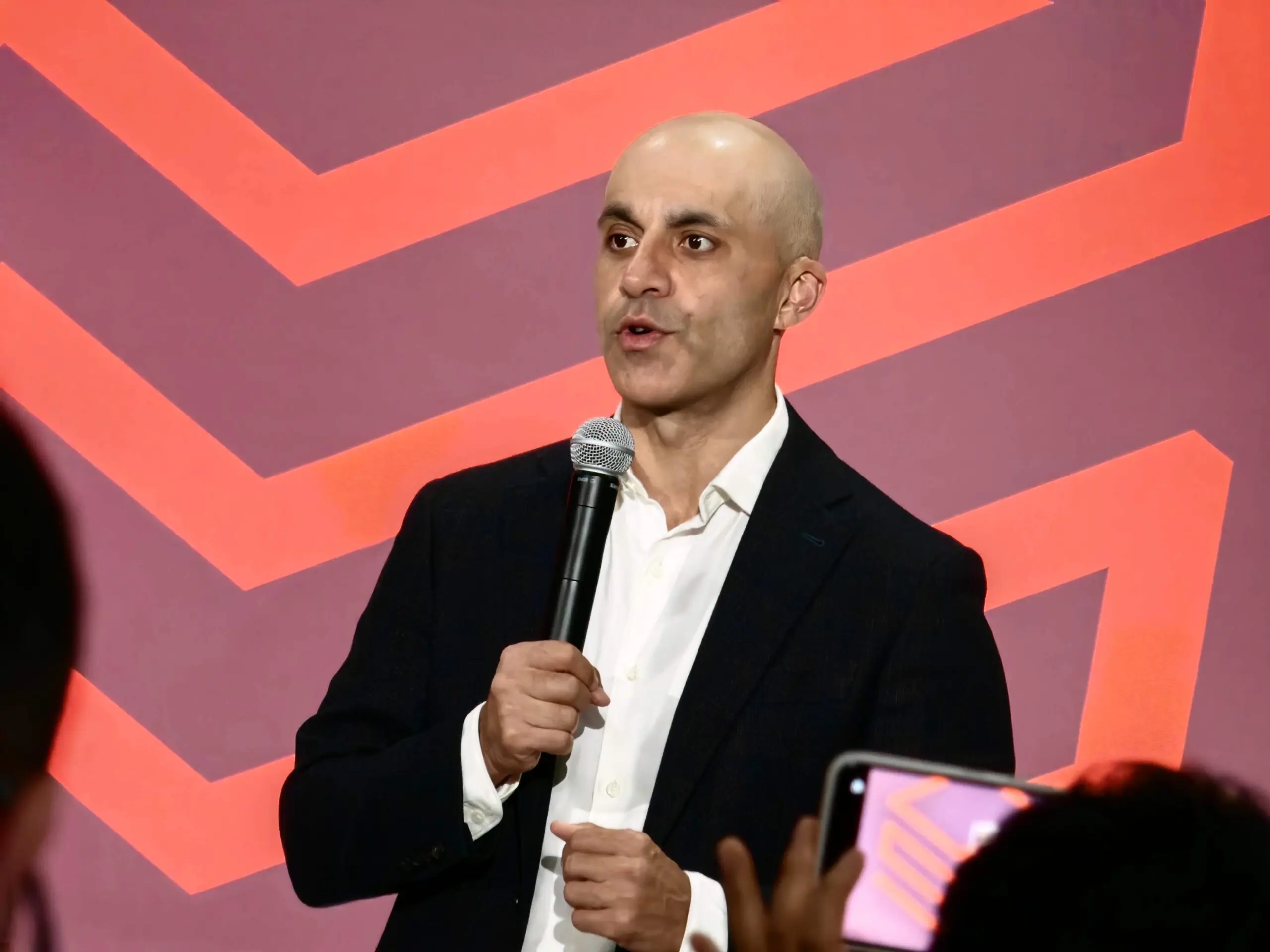 Ali Ghodsi CEO Databricks Scaled