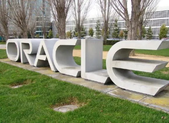 Oracle noemt cloudplan van Trump voor Pentagon onlogisch