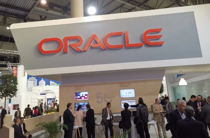 Oracle wil cloud-activiteiten uitbreiden, neemt 2.000 werknemers aan