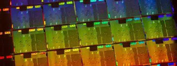 Intel-10th-Gen-Wafer-2