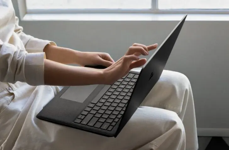 Microsoft Surface Laptop 2