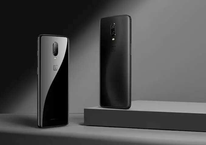 OnePlus 6T lanceert met vingerafdruksensor in het 6,41”-scherm