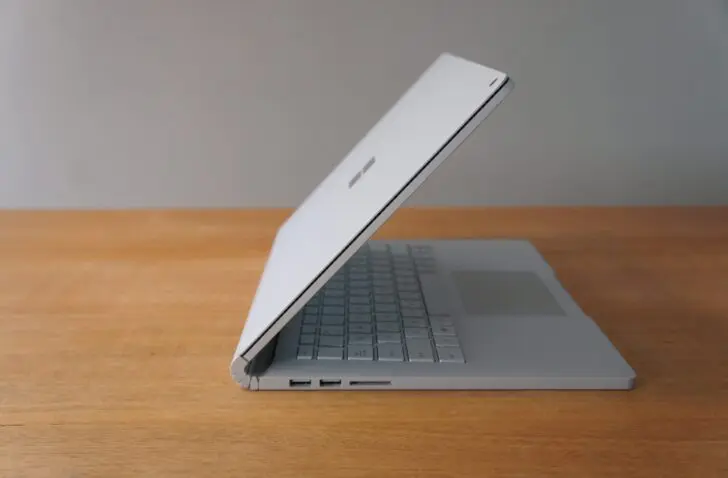 Microsoft Surface Book 2