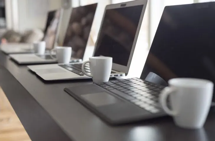 Moeten bedrijven vandaag nog zelf laptops kopen?