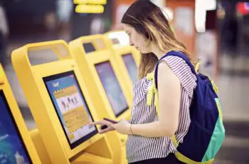 digital kiosk windows 10 iot