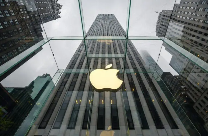 apple