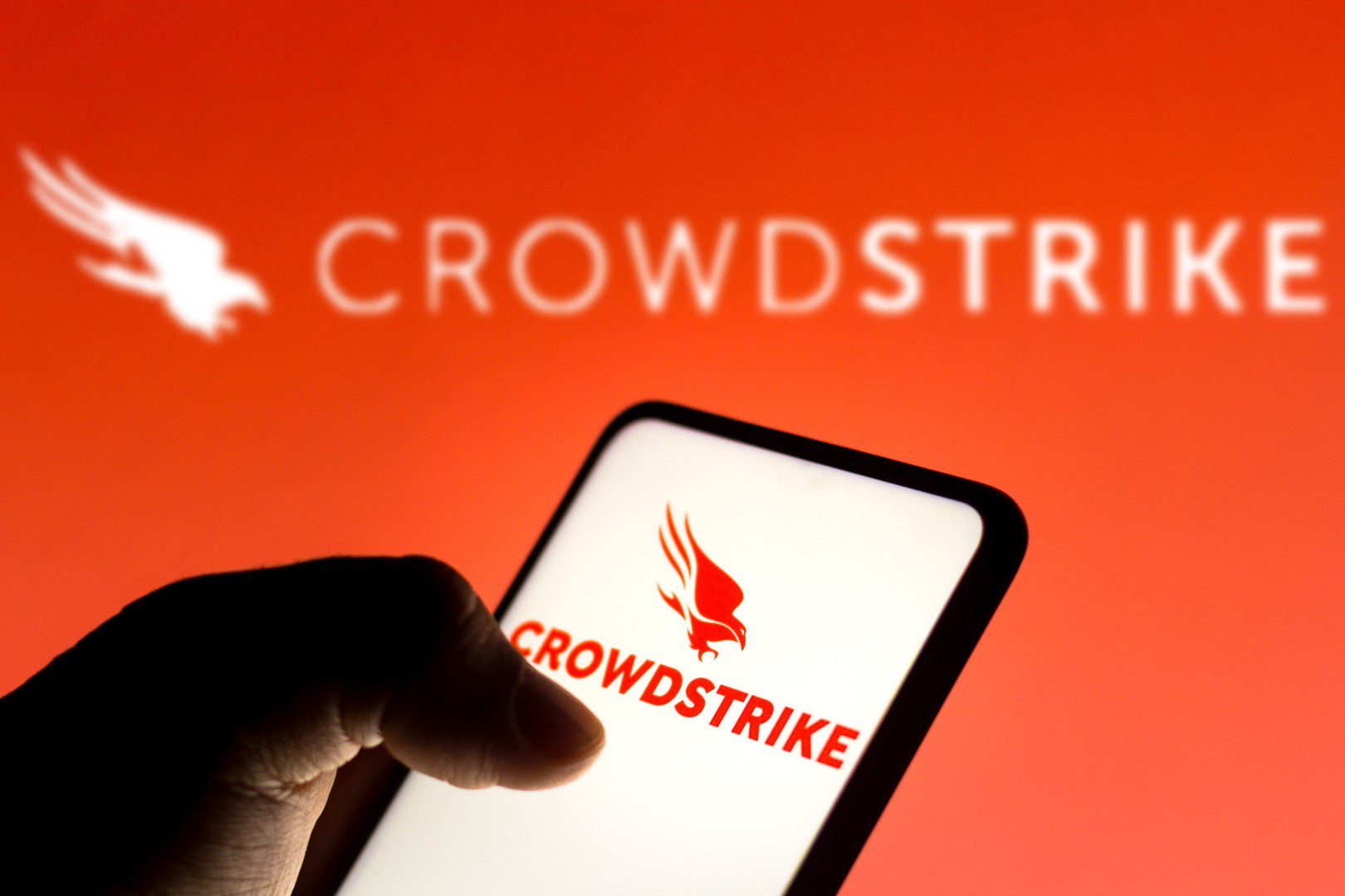CrowdStrike Falcon Insight omarmt XDRsecurity ITdaily.