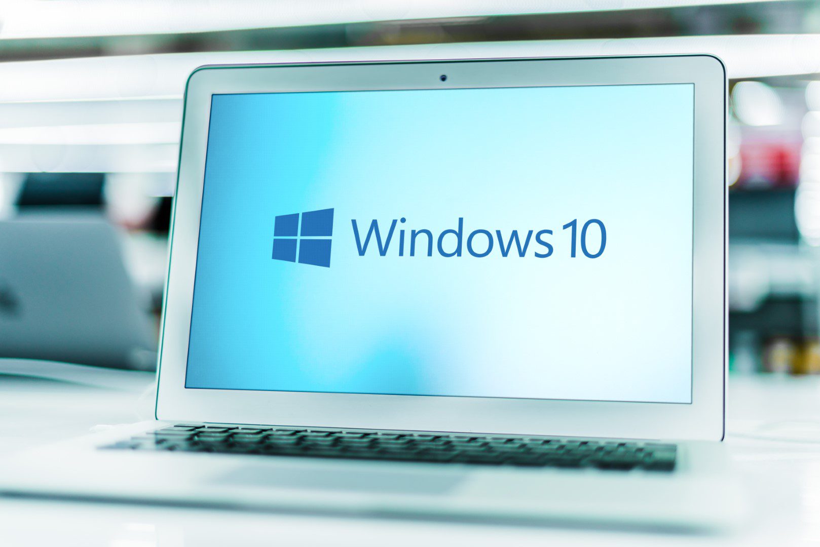 Il supporto per Windows 10 21H1 sta per finire