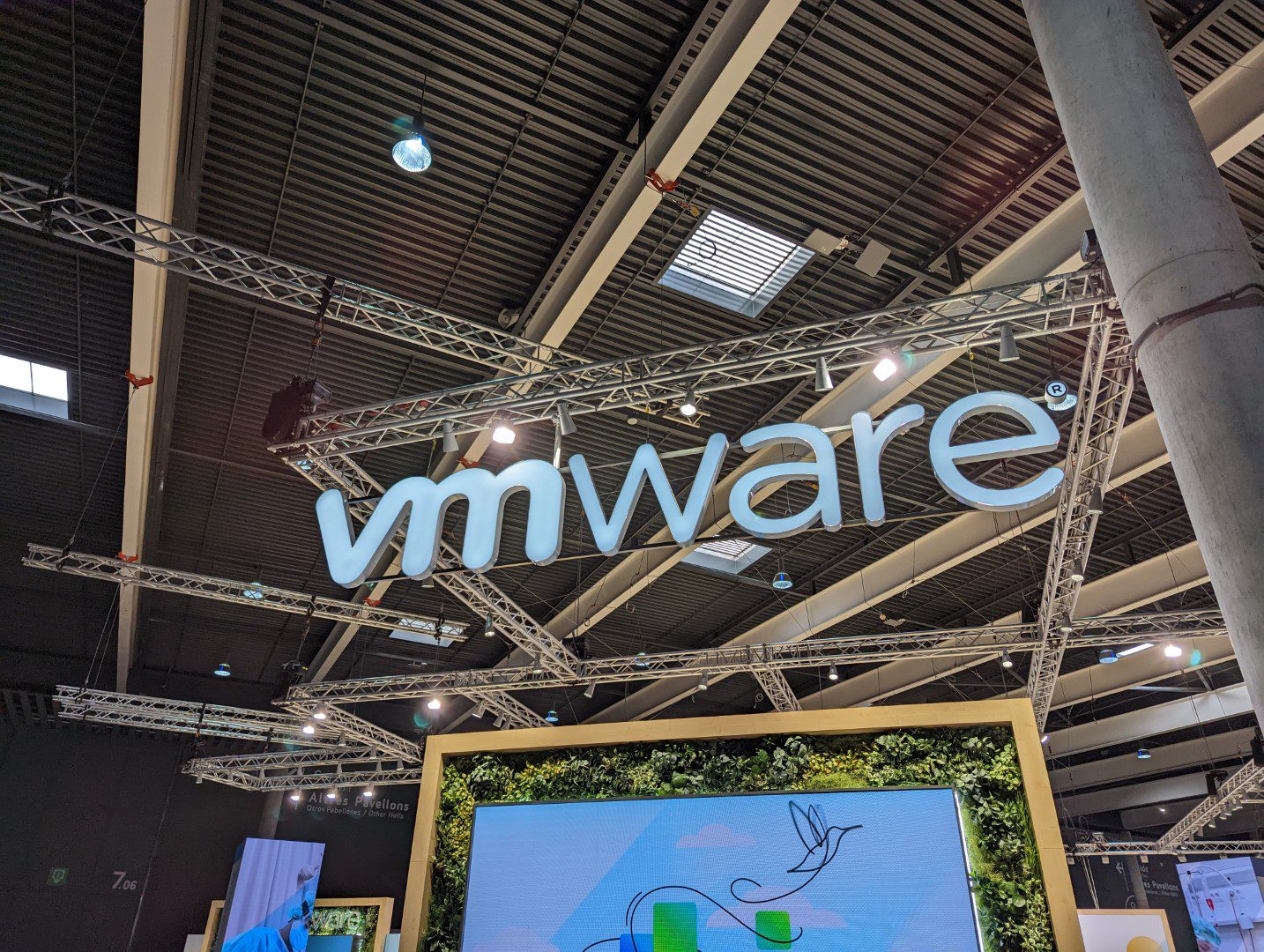 Broadcom justifies the massacre of VMware products and employees with claims of simplicity and savings