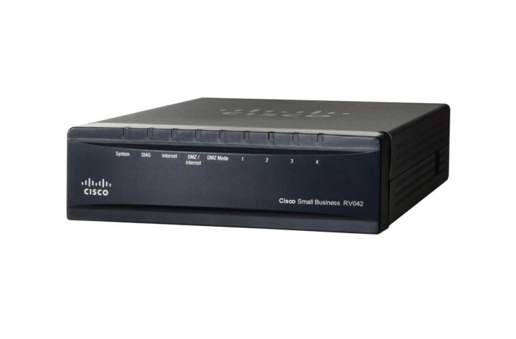 Cisco RV042 VPN router