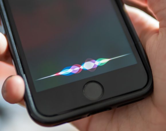 Apple Siri