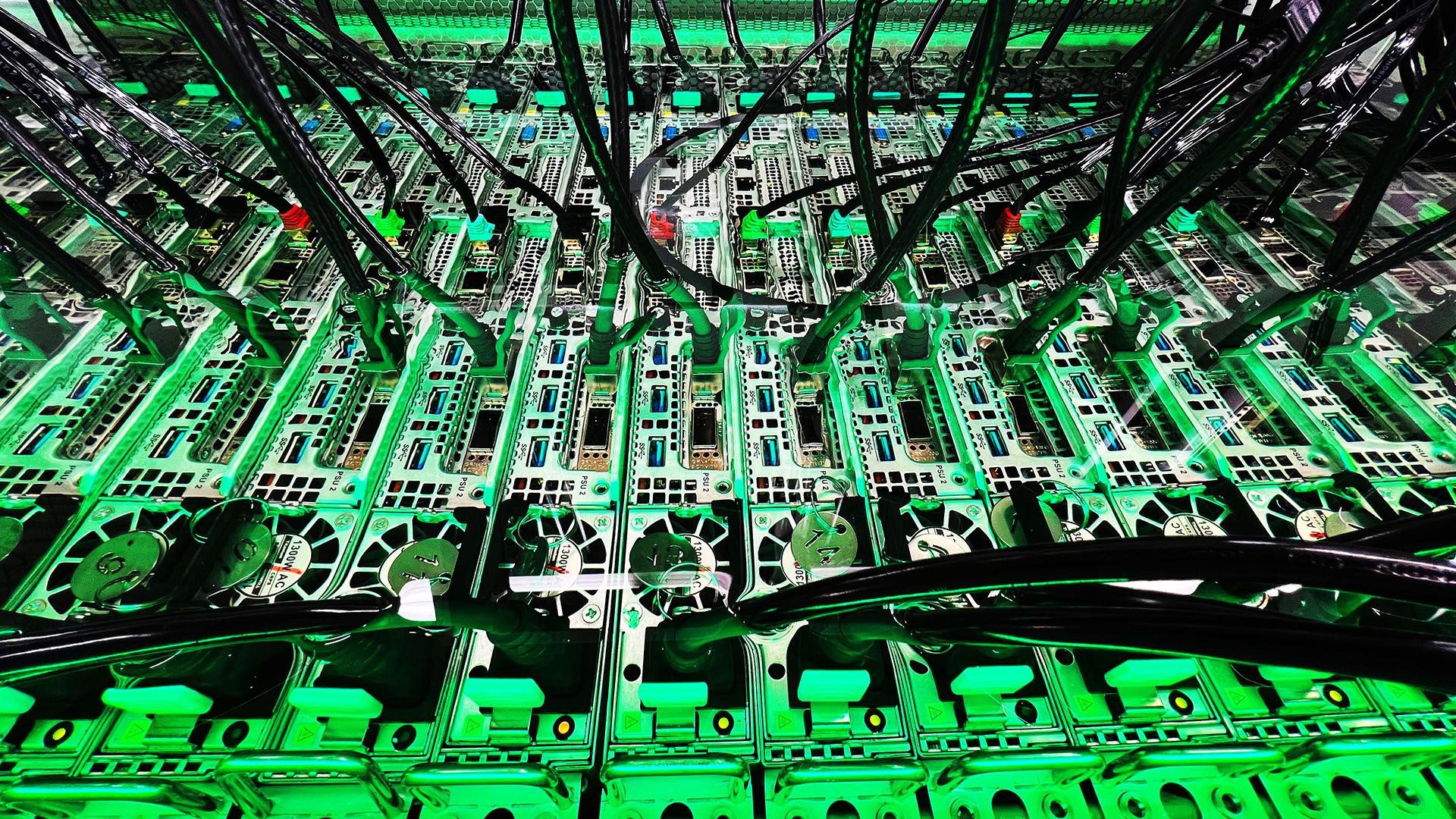 Intel achieves 1,000 watts of CPU cooling through immersion technology
