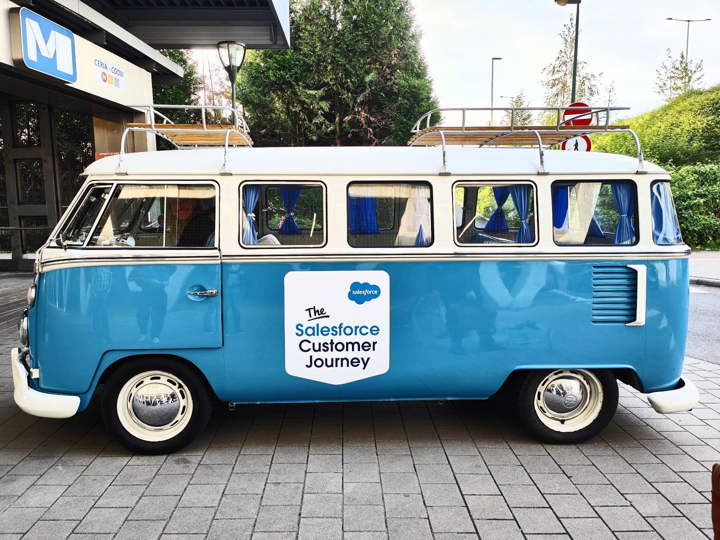Ohana: with Salesforce in the retro bus looking for beer, fries and chocolate