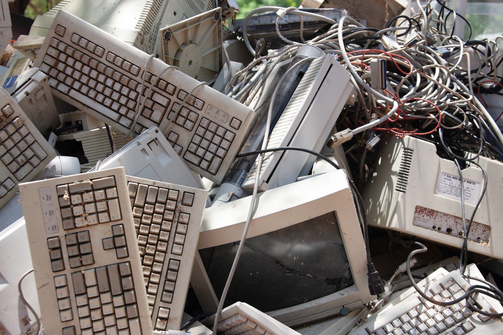 240 million PCs are at risk of ending up in the trash heap when Windows 10 support ends